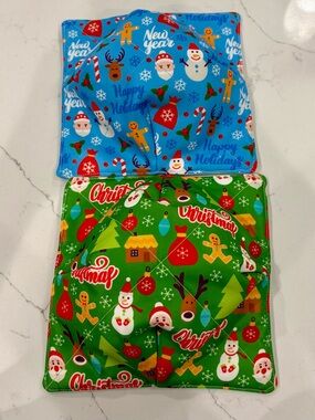 Festive Holiday Microwaveable and Reversible Bowl Cozies set of 4